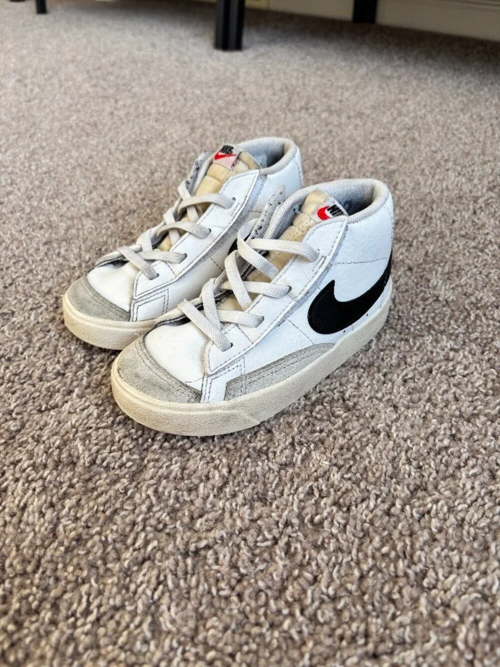 Nike Toddler Sz 9c Blazer Mid '77 White Black Child Baby Sneakers 9 C Hook&Loop - Picture 1 of 6